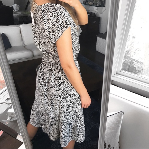 πΎ LOFT ANIMAL PRINT BLACK WHITE TAN FLOWY DRESS! - Picture 5 of 9